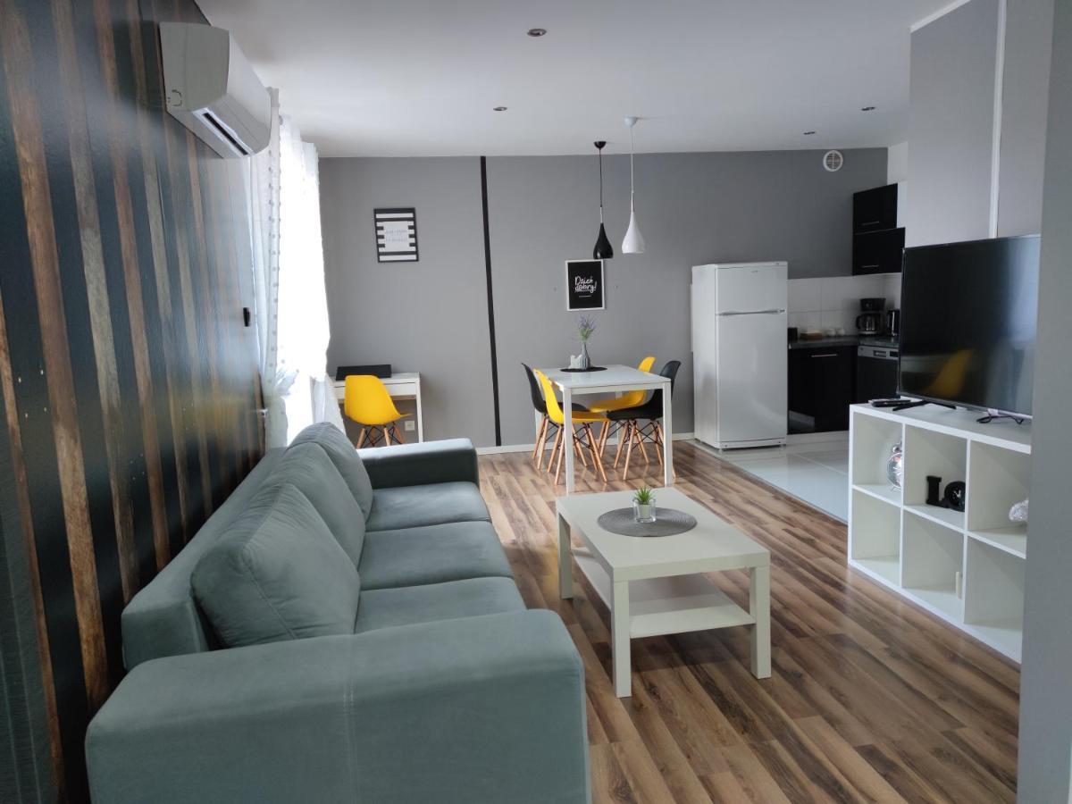 Apartamenty Kolo Szczyrku A&S Spa - Basen, Jacuzzi, Sauna Exteriör bild